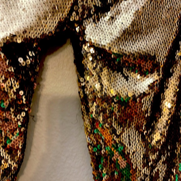 Gold sequins pants expensive ass pants but gorgeous - Picture 7 of 8